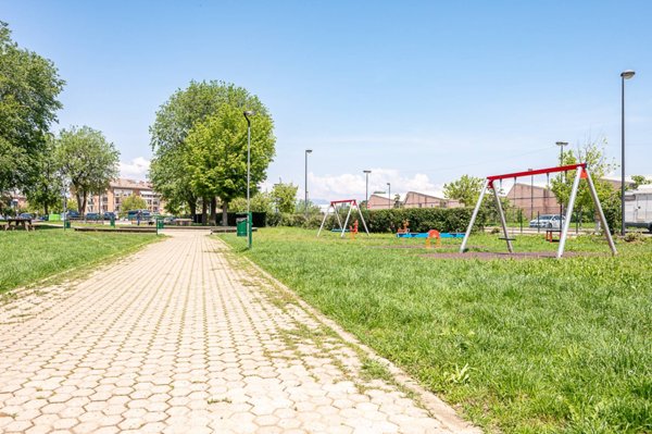 appartamento in vendita a Beinasco in zona Fornaci