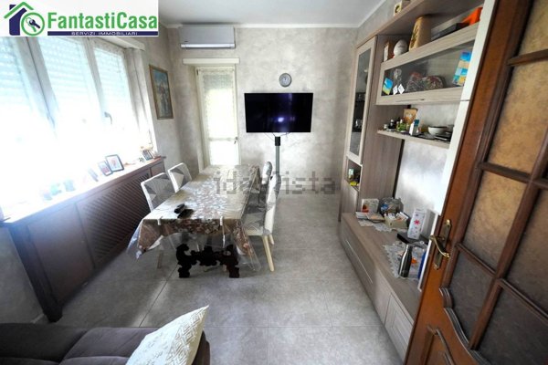 appartamento in vendita a Beinasco in zona Fornaci