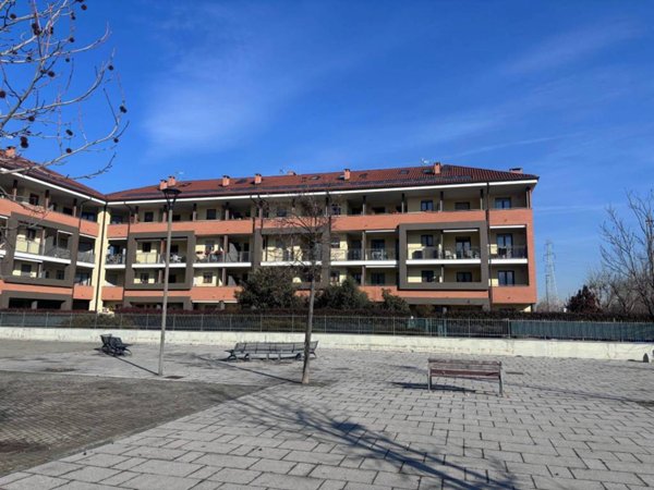 appartamento in vendita a Beinasco in zona Borgaretto