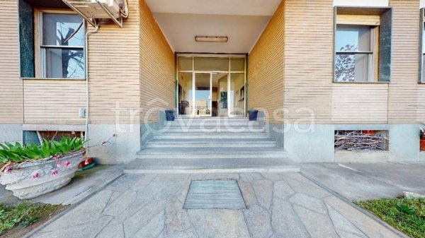 locale commerciale in vendita a Beinasco