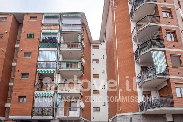 appartamento in vendita a Beinasco in zona Fornaci