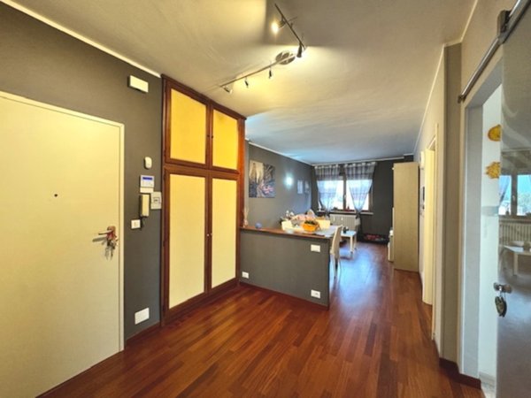 appartamento in vendita a Beinasco in zona Borgaretto