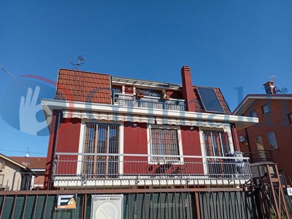 appartamento in vendita a Beinasco in zona Borgaretto
