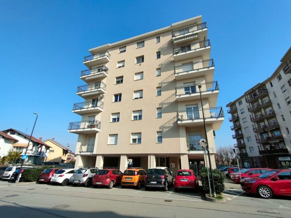 appartamento in vendita a Beinasco