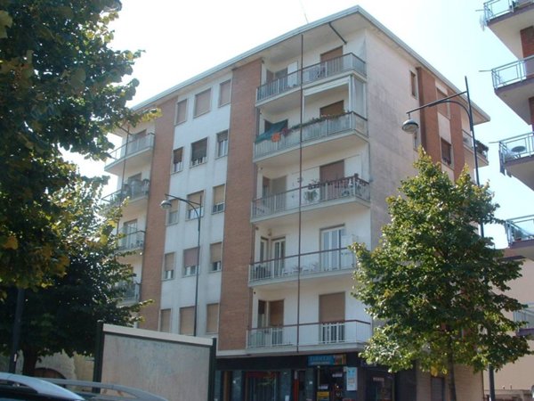 appartamento in vendita a Beinasco in zona Borgaretto