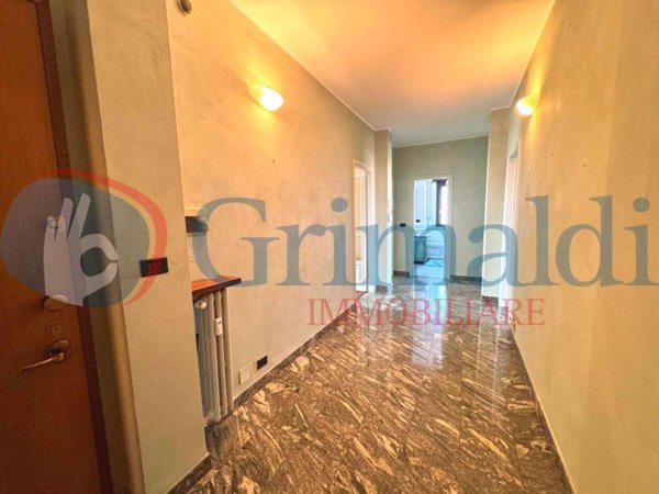 appartamento in vendita a Beinasco in zona Borgaretto