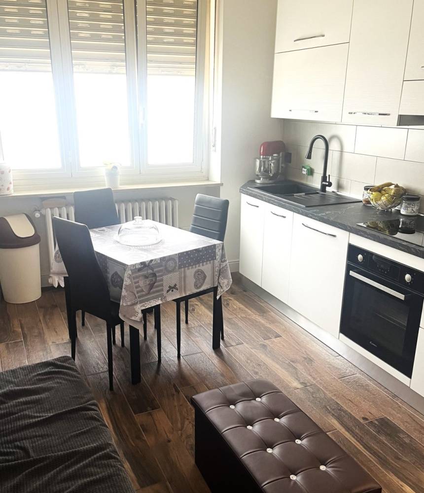 appartamento in vendita a Beinasco in zona Borgaretto