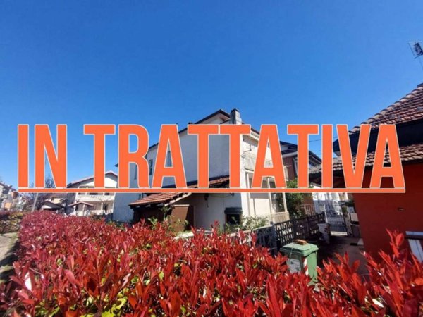 casa indipendente in vendita a Beinasco in zona Borgaretto