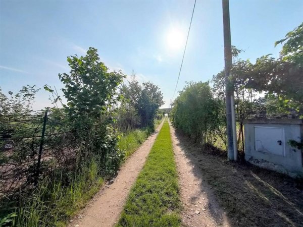 terreno agricolo in vendita a Beinasco