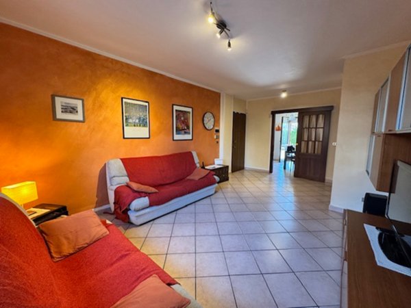 appartamento in vendita a Beinasco in zona Borgaretto