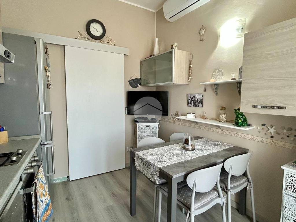 appartamento in vendita a Beinasco in zona Borgaretto