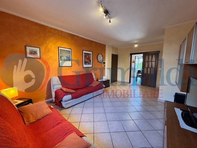 appartamento in vendita a Beinasco in zona Borgaretto