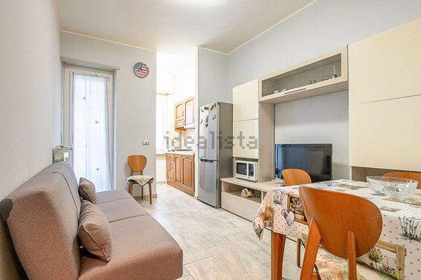 appartamento in vendita a Beinasco in zona Borgaretto