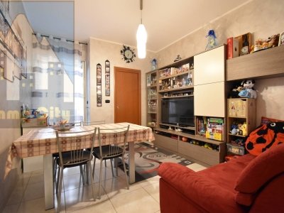 appartamento in vendita a Beinasco in zona Fornaci