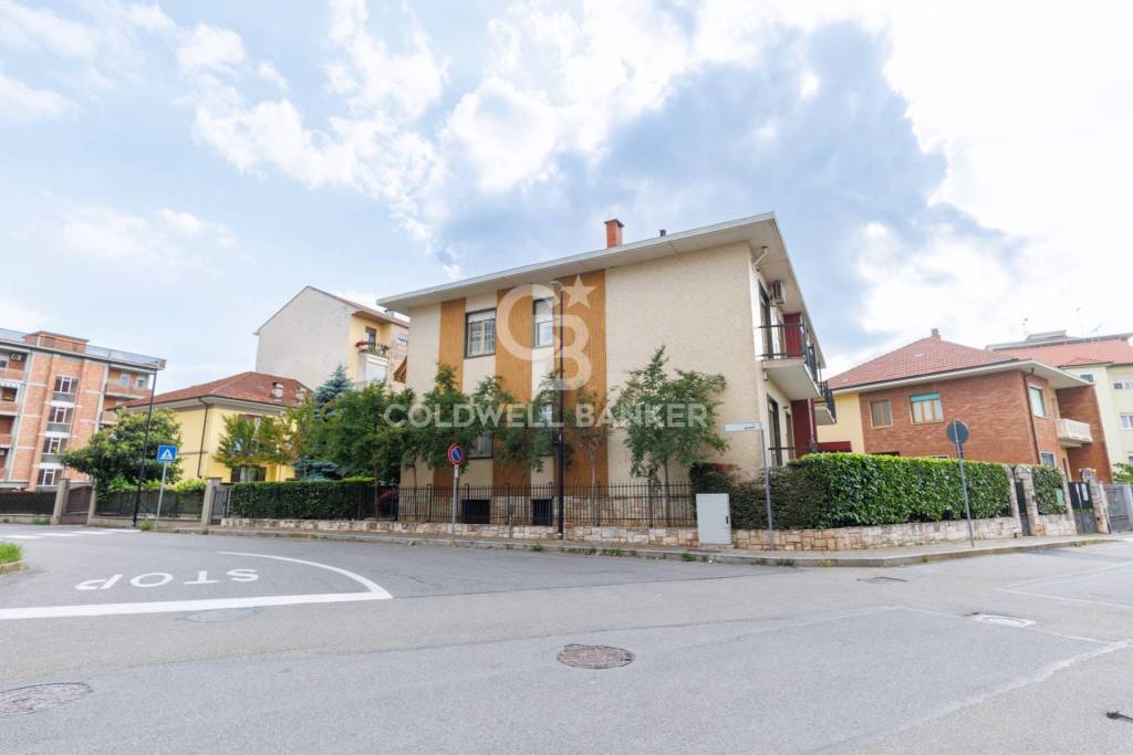 appartamento in vendita a Beinasco