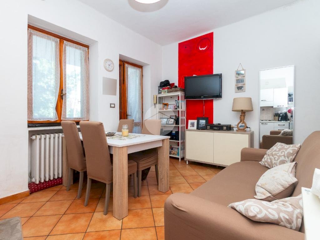 appartamento in vendita a Beinasco in zona Fornaci