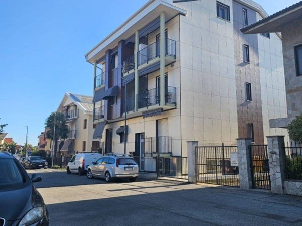 appartamento in vendita a Beinasco