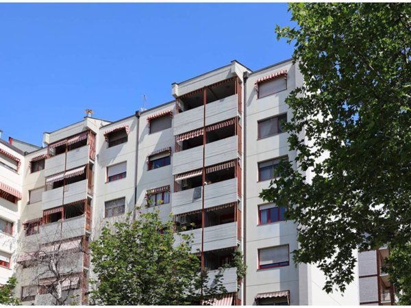 appartamento in vendita a Beinasco in zona Borgaretto