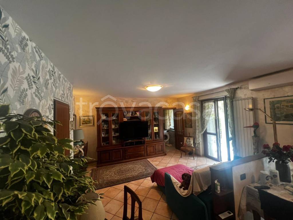 appartamento in vendita a Beinasco