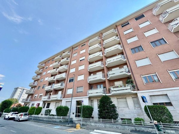appartamento in vendita a Beinasco