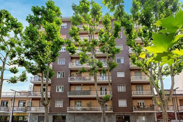 appartamento in vendita a Beinasco in zona Borgaretto