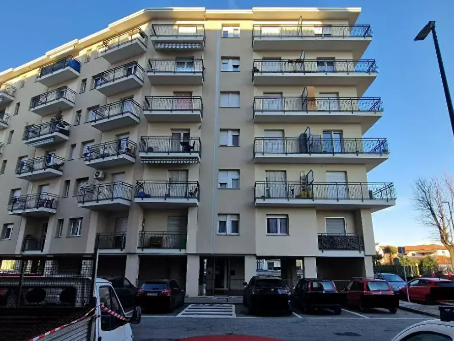 appartamento in vendita a Beinasco