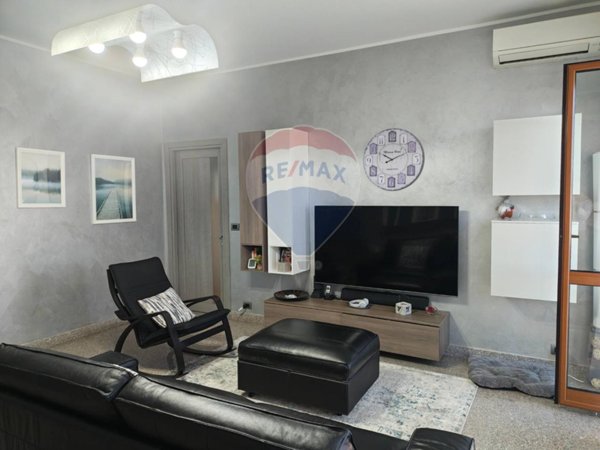 appartamento in vendita a Beinasco in zona Fornaci