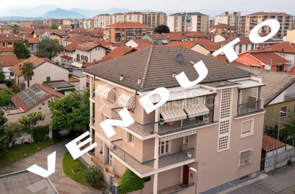 appartamento in vendita a Beinasco in zona Borgaretto