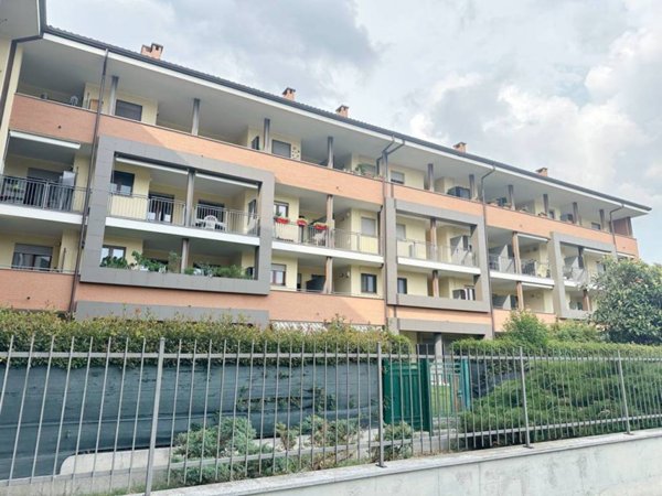 appartamento in vendita a Beinasco in zona Borgaretto