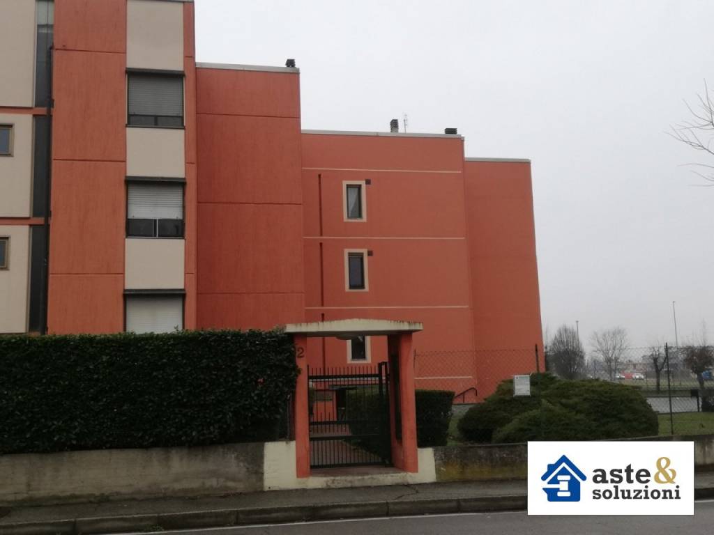 appartamento in vendita a Beinasco in zona Borgaretto