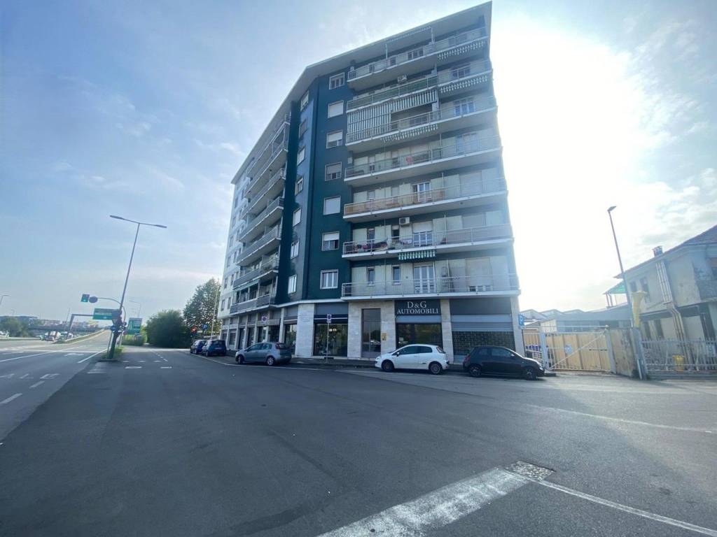 appartamento in vendita a Beinasco