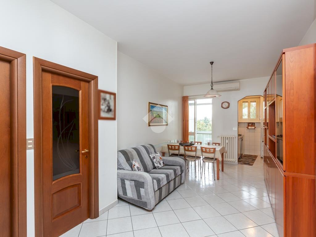 appartamento in vendita a Beinasco in zona Fornaci