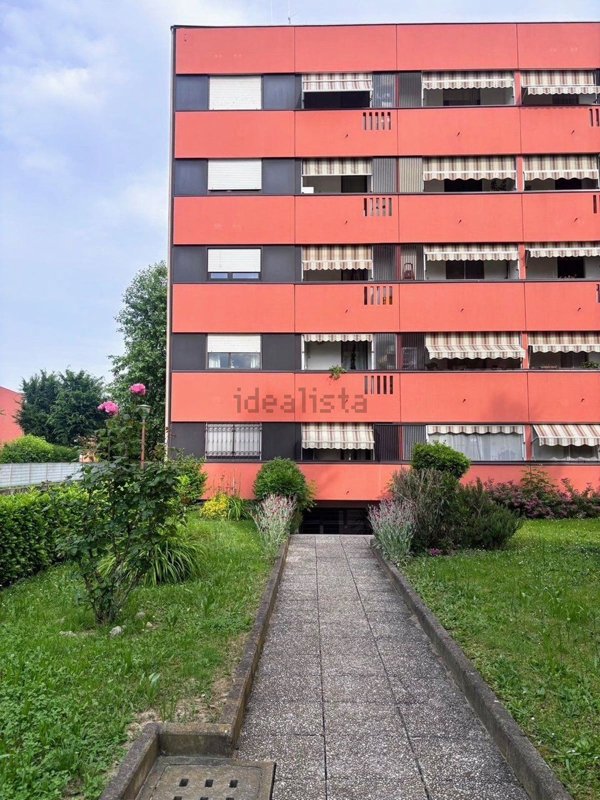 appartamento in vendita a Beinasco in zona Borgaretto