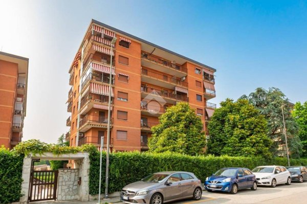 appartamento in vendita a Beinasco in zona Fornaci