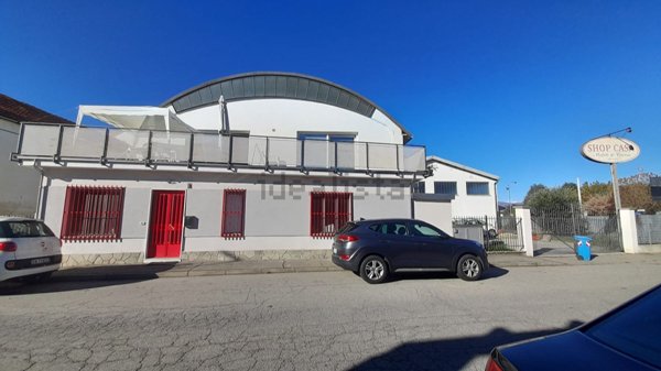 capannone in vendita a Beinasco in zona Borgaretto