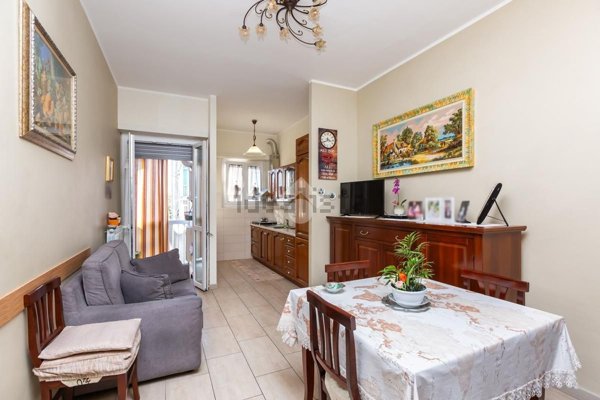 appartamento in vendita a Beinasco in zona Fornaci