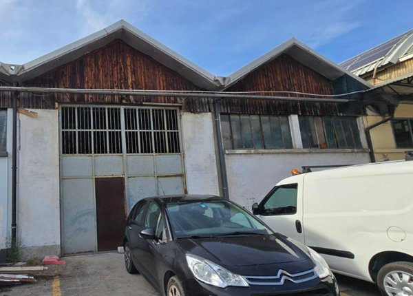 locale di sgombero in vendita a Beinasco in zona Borgaretto
