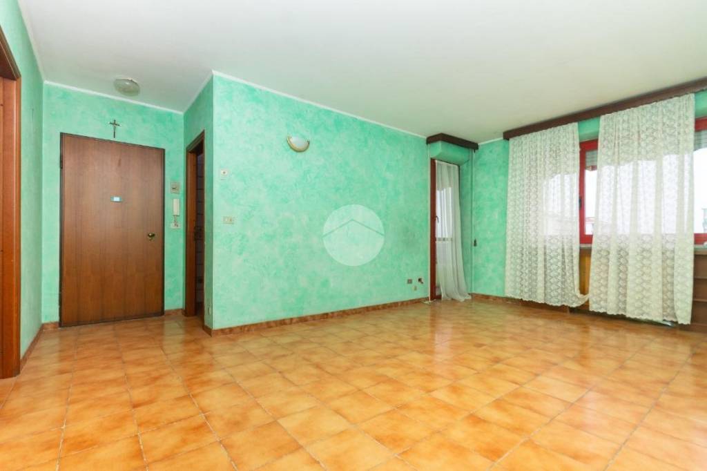 appartamento in vendita a Beinasco in zona Borgaretto