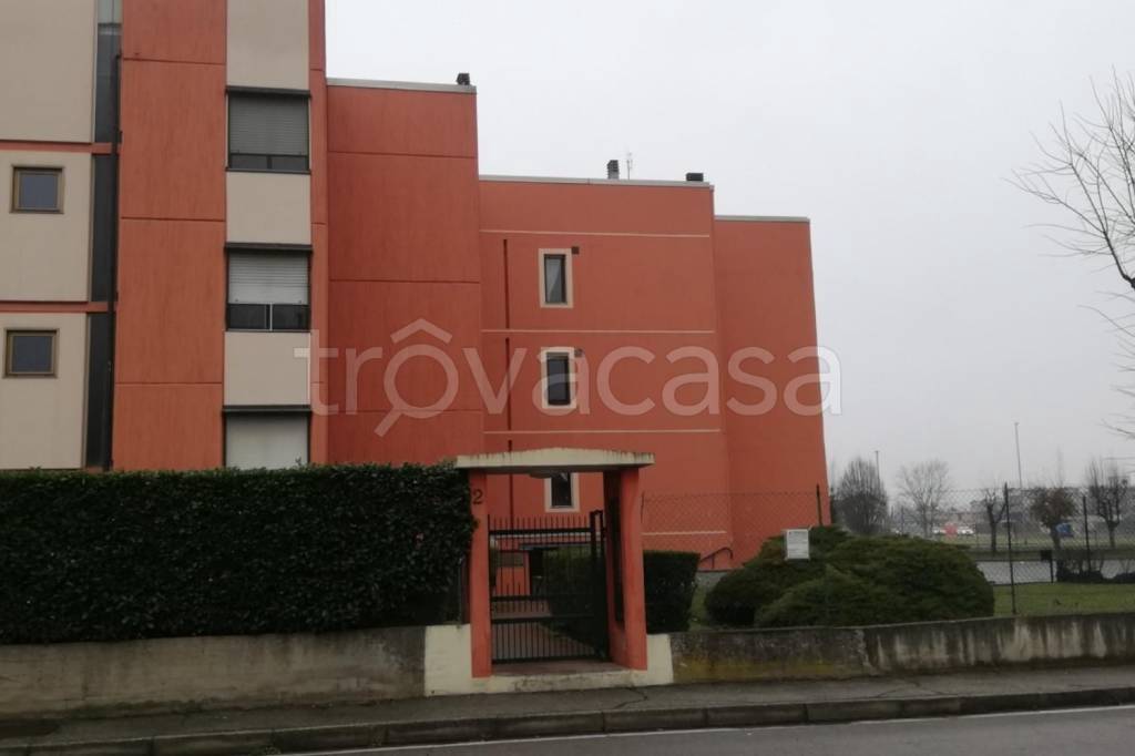 appartamento in vendita a Beinasco in zona Borgaretto