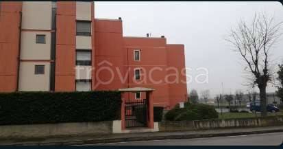 appartamento in vendita a Beinasco in zona Borgaretto