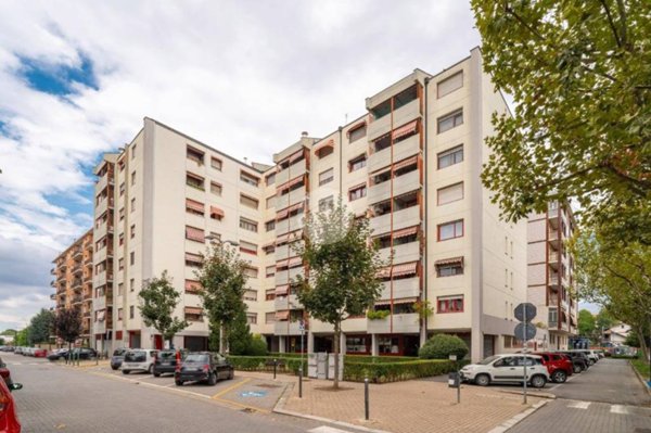 appartamento in vendita a Beinasco in zona Borgaretto