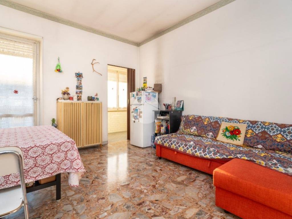 appartamento in vendita a Beinasco in zona Borgaretto