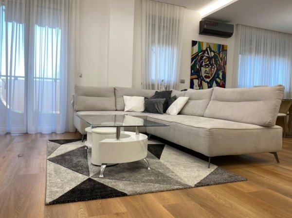 appartamento in vendita a Beinasco in zona Fornaci