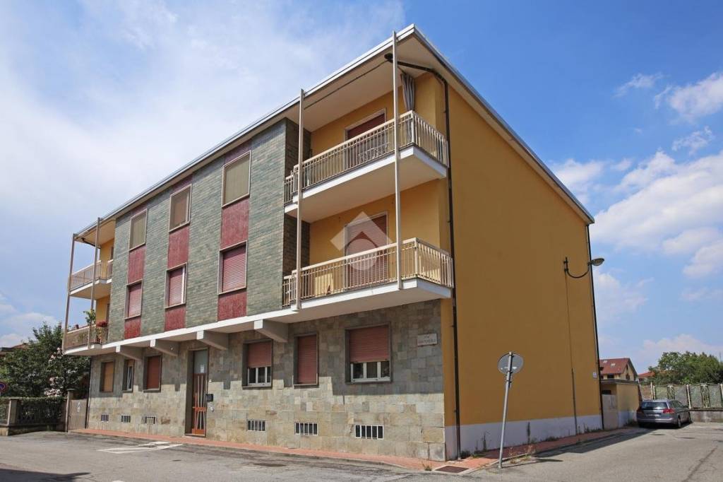 appartamento in vendita a Beinasco