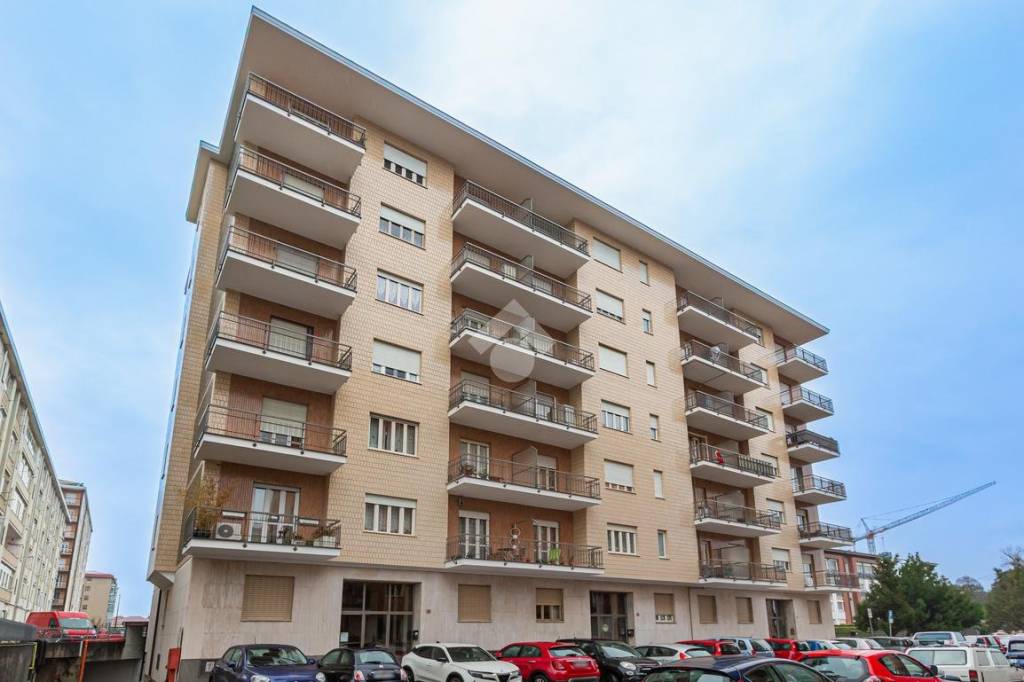 appartamento in vendita a Beinasco in zona Borgaretto