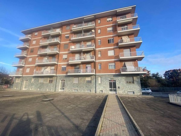 appartamento in vendita a Beinasco