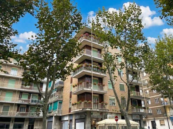 appartamento in vendita a Beinasco in zona Borgaretto