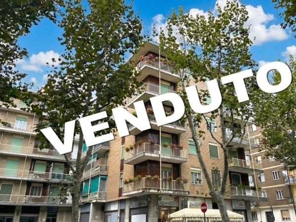 appartamento in vendita a Beinasco in zona Borgaretto