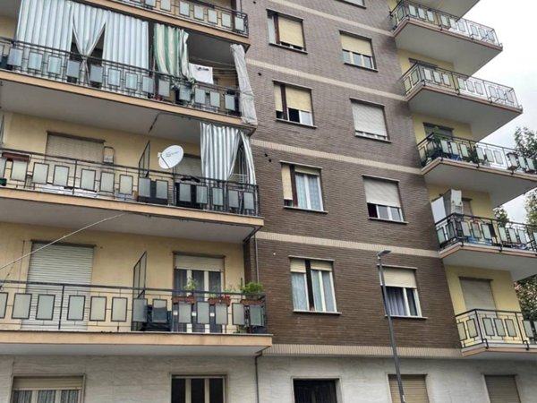 appartamento in vendita a Beinasco in zona Borgaretto