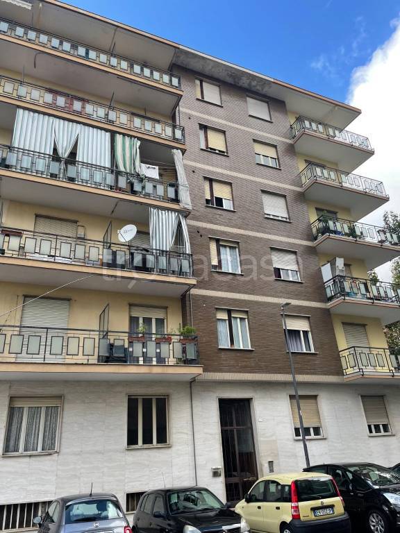 appartamento in vendita a Beinasco in zona Borgaretto